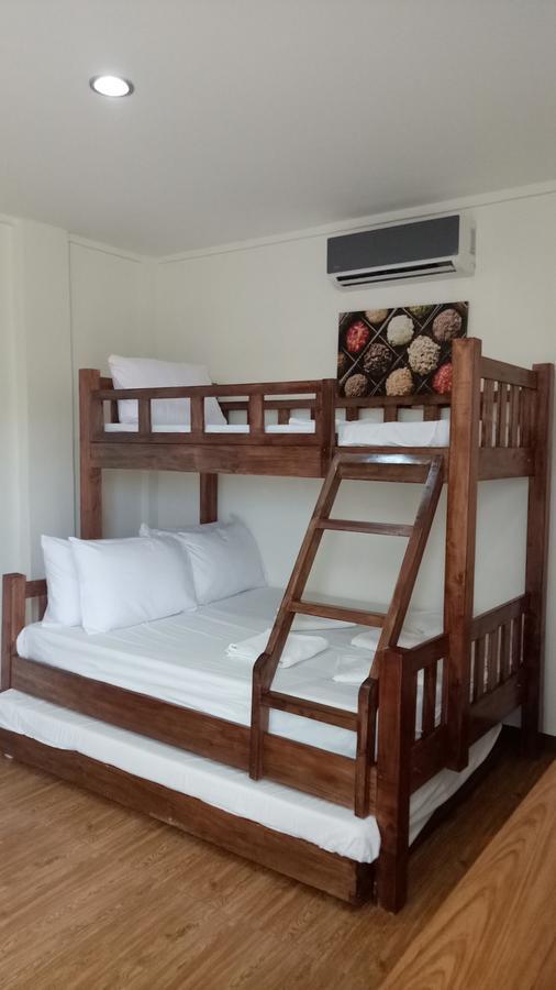 Northwood Hotel Аламинос Екстериор снимка