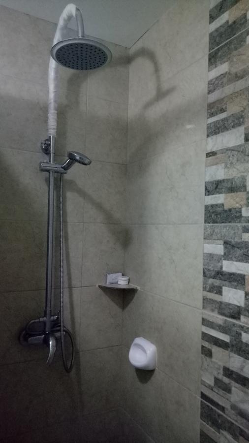 Northwood Hotel Аламинос Екстериор снимка