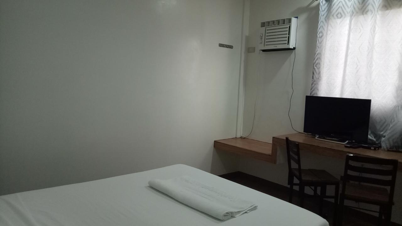 Northwood Hotel Аламинос Екстериор снимка